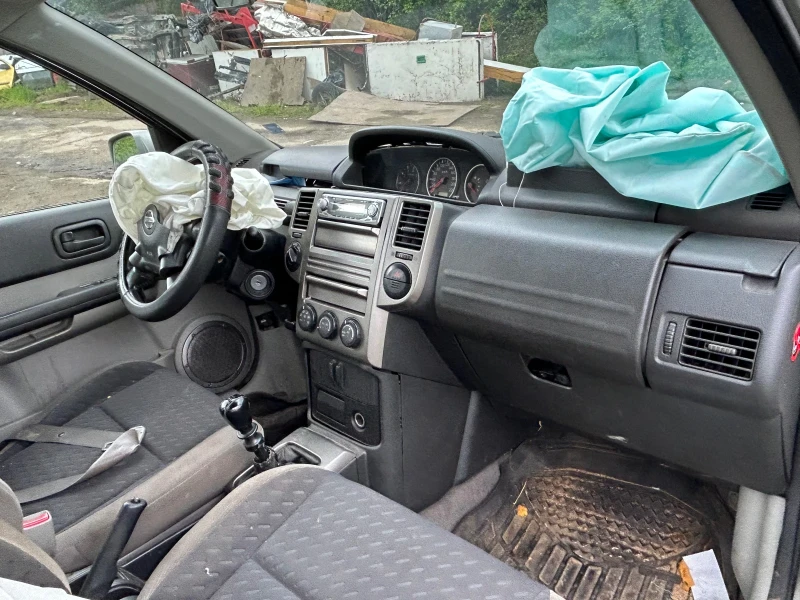Nissan X-trail 2.2 DCI, снимка 4 - Автомобили и джипове - 53241320