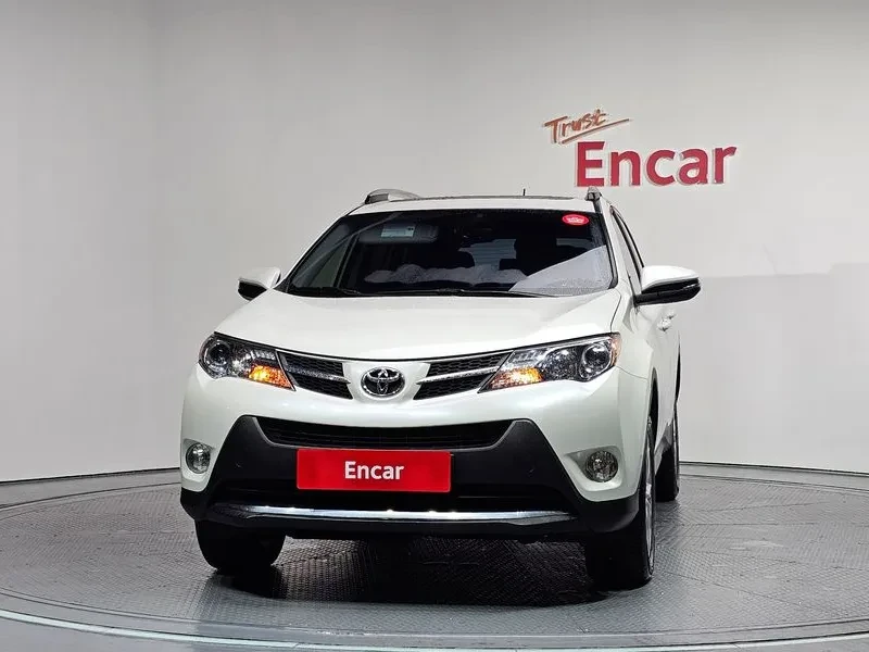 Toyota Rav4 2.5 2Wd , снимка 3 - Автомобили и джипове - 55610930