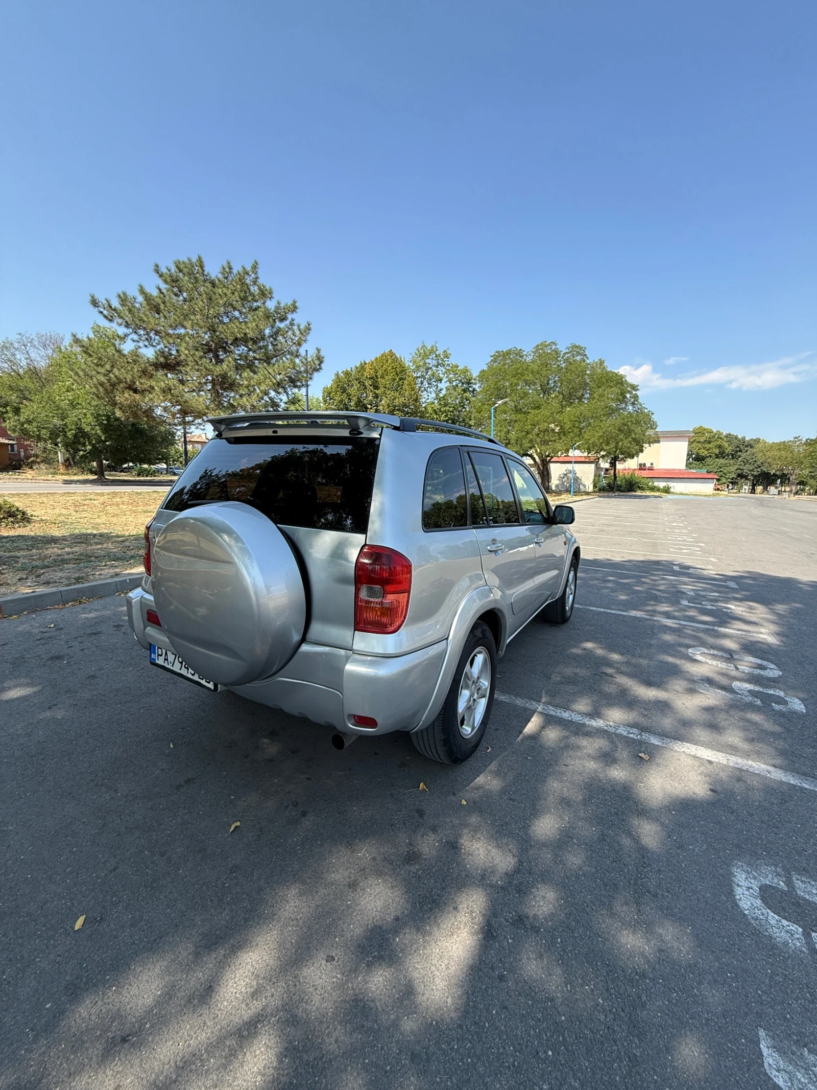 Toyota Rav4  - изображение 4