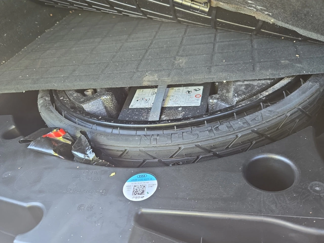 Audi Q8 *  *    * CARFAX *  | Mobile.bg   13