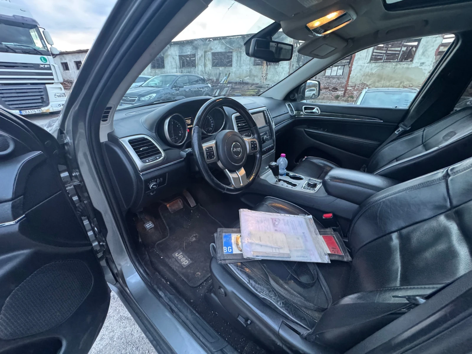 Jeep Grand cherokee 3.0d OVARLAND , снимка 7 - Автомобили и джипове - 53956282