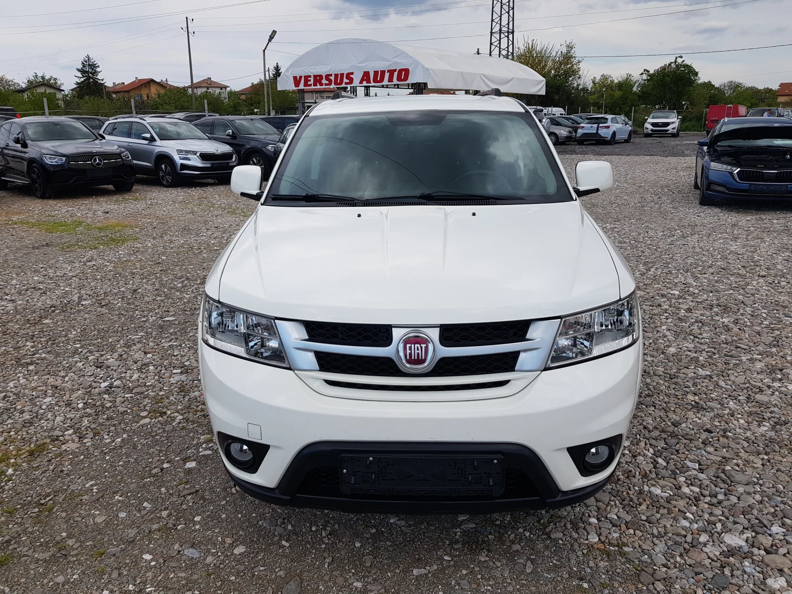 Fiat Freemont 2.0-140 к.с. FACELIFT 7 МЕСТА /03/2014г. EURO 5B, снимка 2 - Автомобили и джипове - 54414442