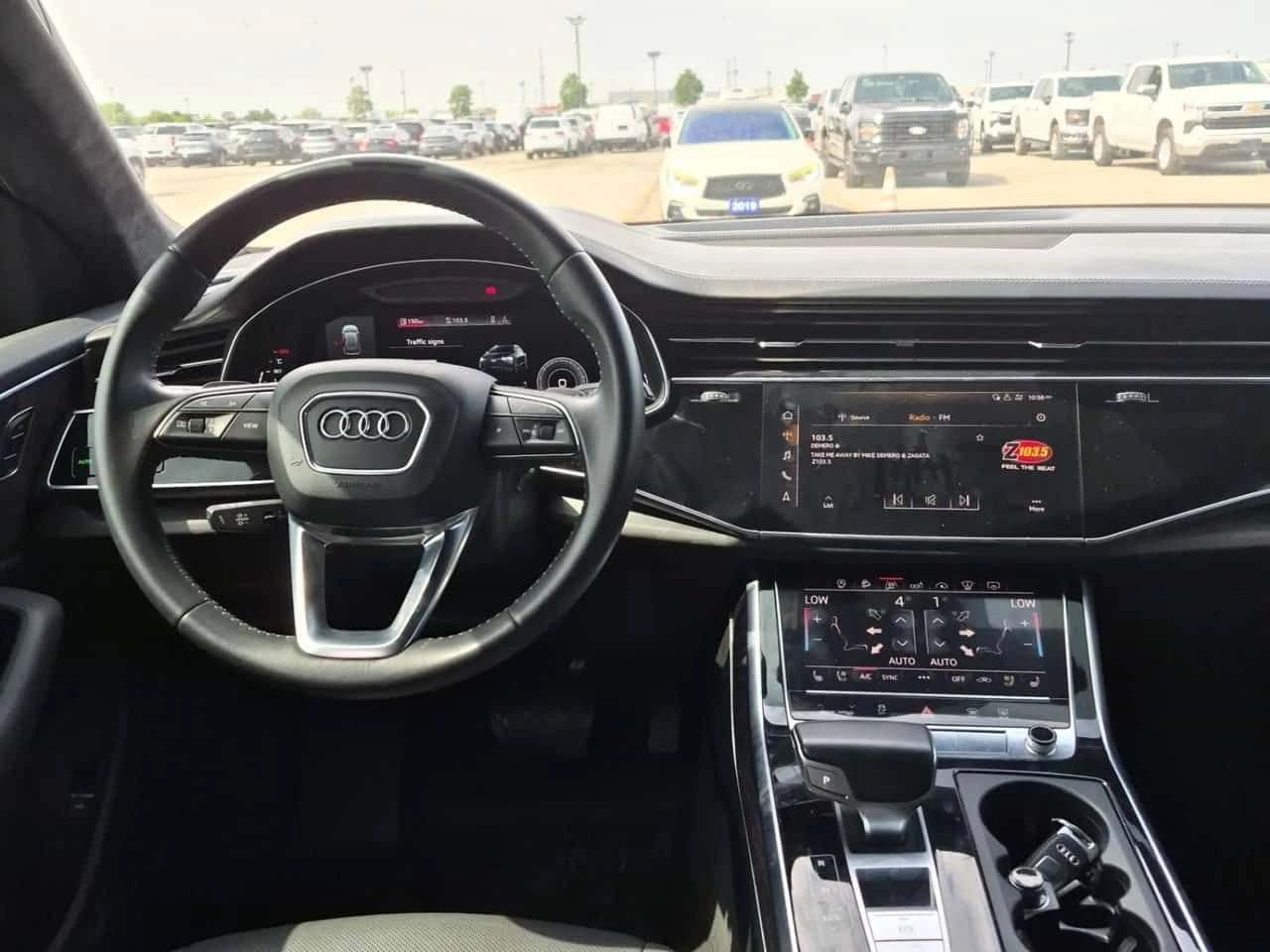 Audi Q8 TECHNIK  CARFAX, снимка 9 - Автомобили и джипове - 55186165