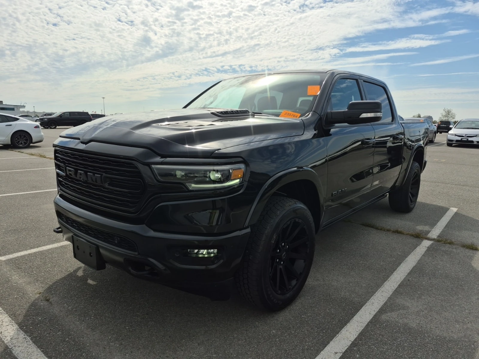 Dodge RAM 1500 * LIMITED CREW CAB SHORT BED * CARFAX * БЕЗ ПЪРВОН