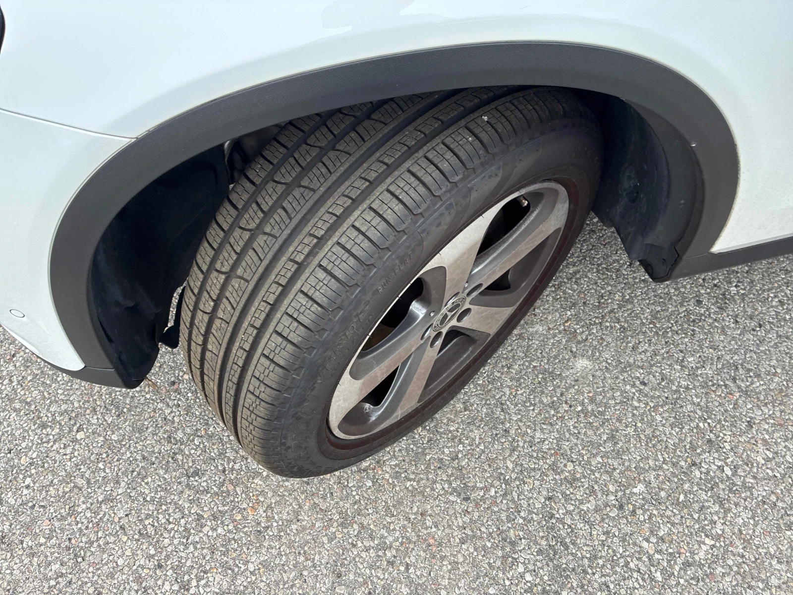 Mercedes-Benz GLC 300  * CARFAX * ОПЦИЯ ЗА ФИНАНСИРАНЕ , снимка 7 - Автомобили и джипове - 56025246
