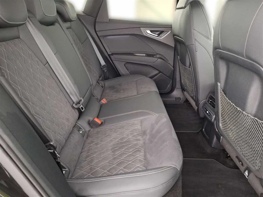 Audi Q4 E-TRON/S.BACK 55/4X4/340HP/EDITION/SLINE/PANO/365h | Mobile.bg � ����������� 13