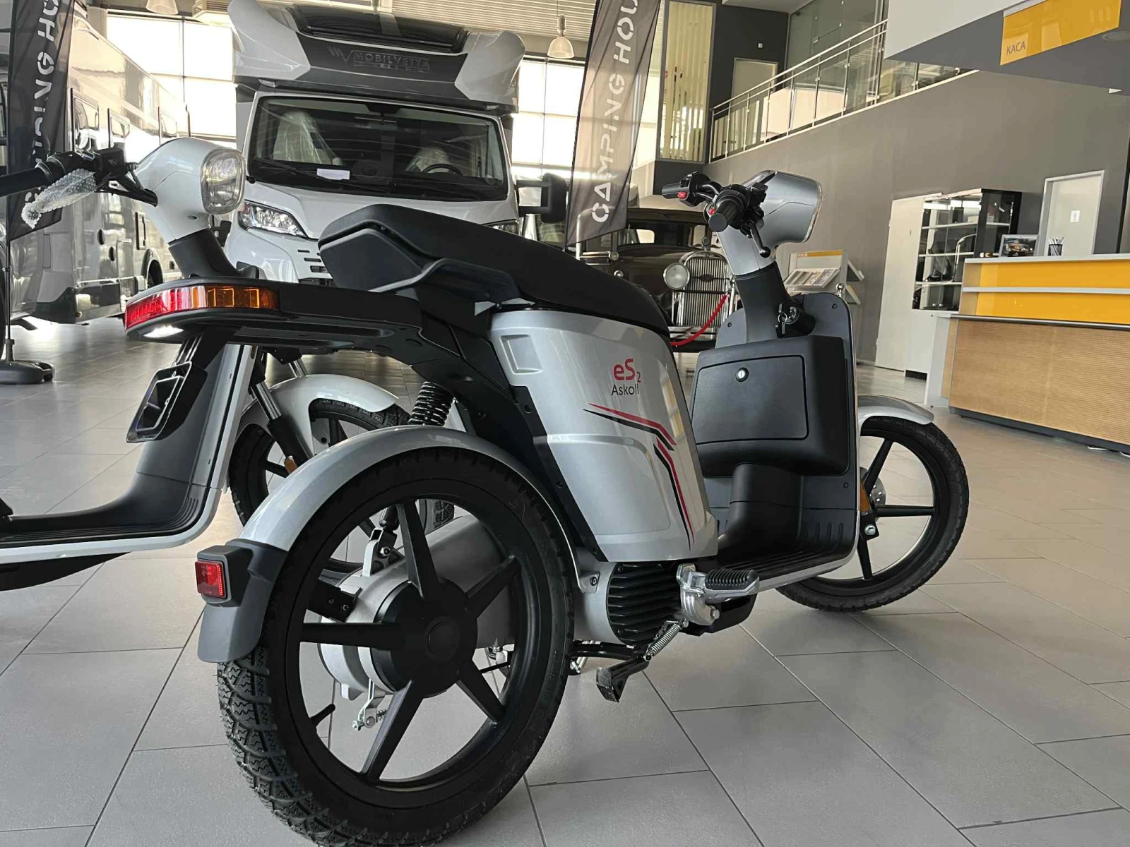 Askoll e-Scooter 6г. Гаранция / Made in Italy - изображение 3