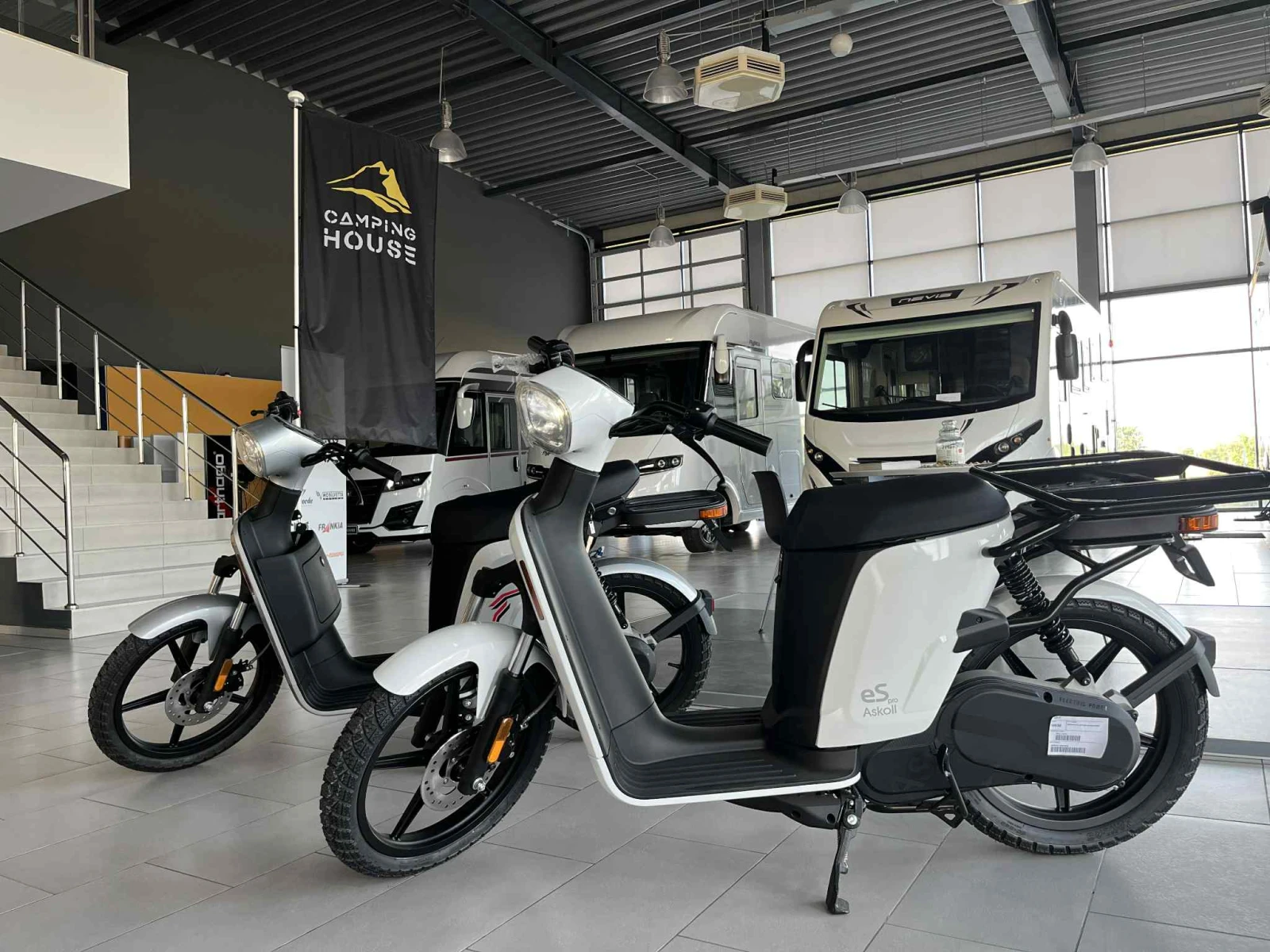 Askoll e-Scooter 6.  / Made in Italy | Mobile.bg   1