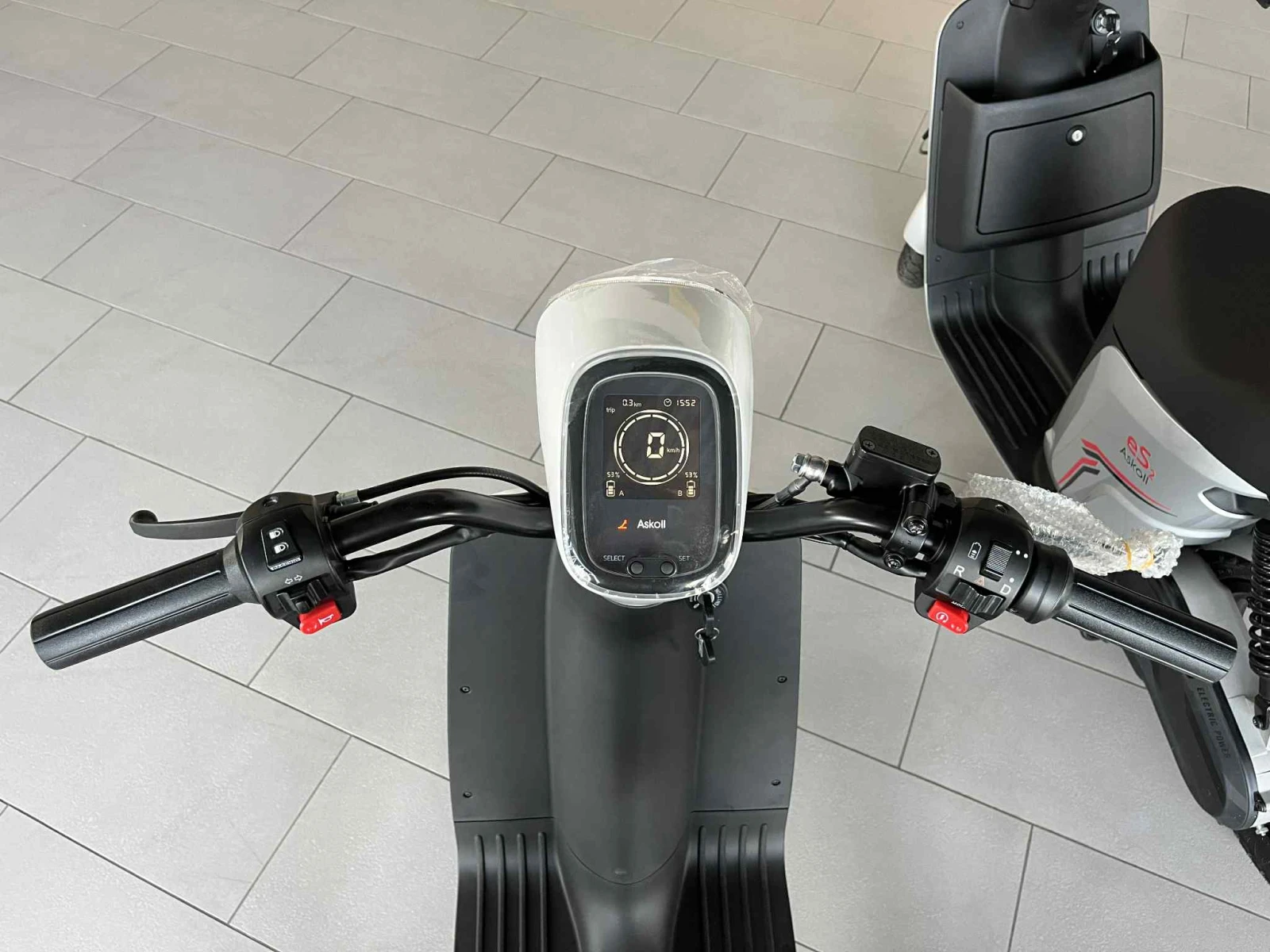 Askoll e-Scooter 6г. Гаранция / Made in Italy - изображение 6