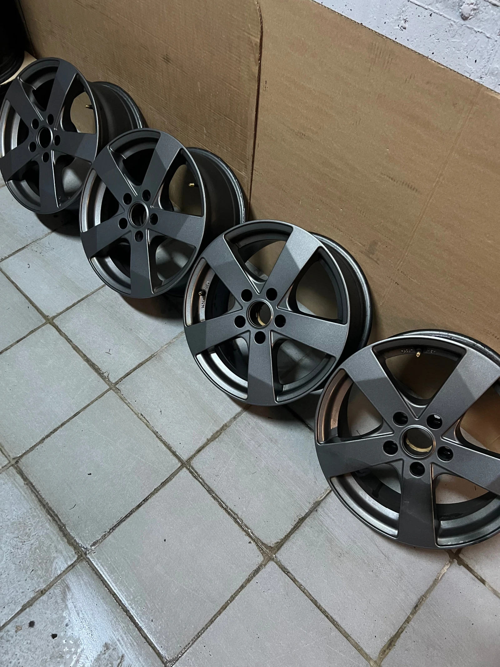 ������ | Mobile.bg � ����������� 6