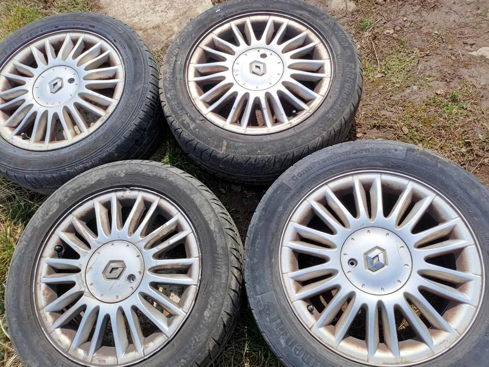 Гуми с джанти Continental 205/55R16