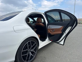 Mercedes-Benz E 220 PREMIUM/AMG/LED/360/PANORAMA/BURMASTER , снимка 9