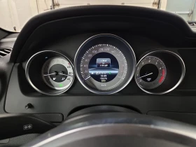 Mercedes-Benz C 300 | ПОДГРЕВИ| ДВА КЛЮЧА| МАХАГОН| CARFAX, снимка 11