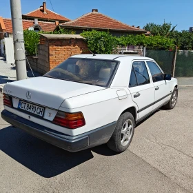 Mercedes-Benz 124 200D, снимка 4