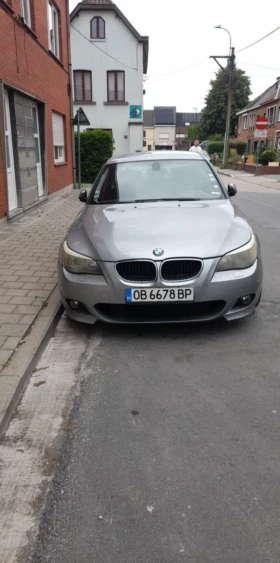  BMW 530