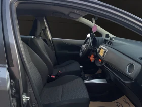 Toyota Yaris 1.0I , снимка 13