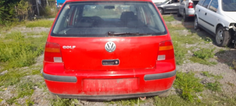 VW Golf 1.4 16v 5 скорости, снимка 7 - Автомобили и джипове - 42625712