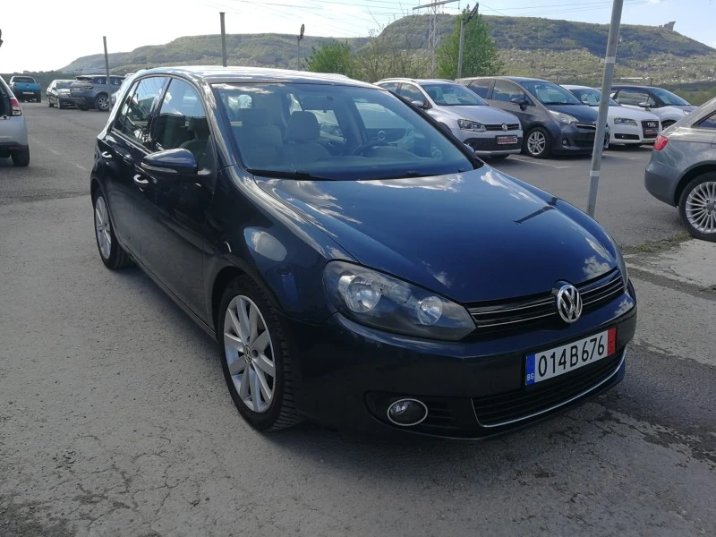 VW Golf Автоматик , снимка 1 - Автомобили и джипове - 45180507