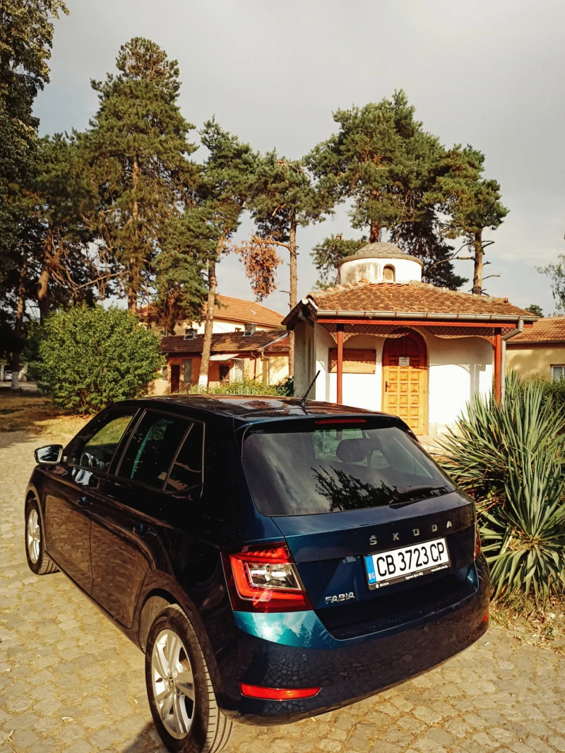 Skoda Fabia Edition, снимка 6 - Автомобили и джипове - 47157942