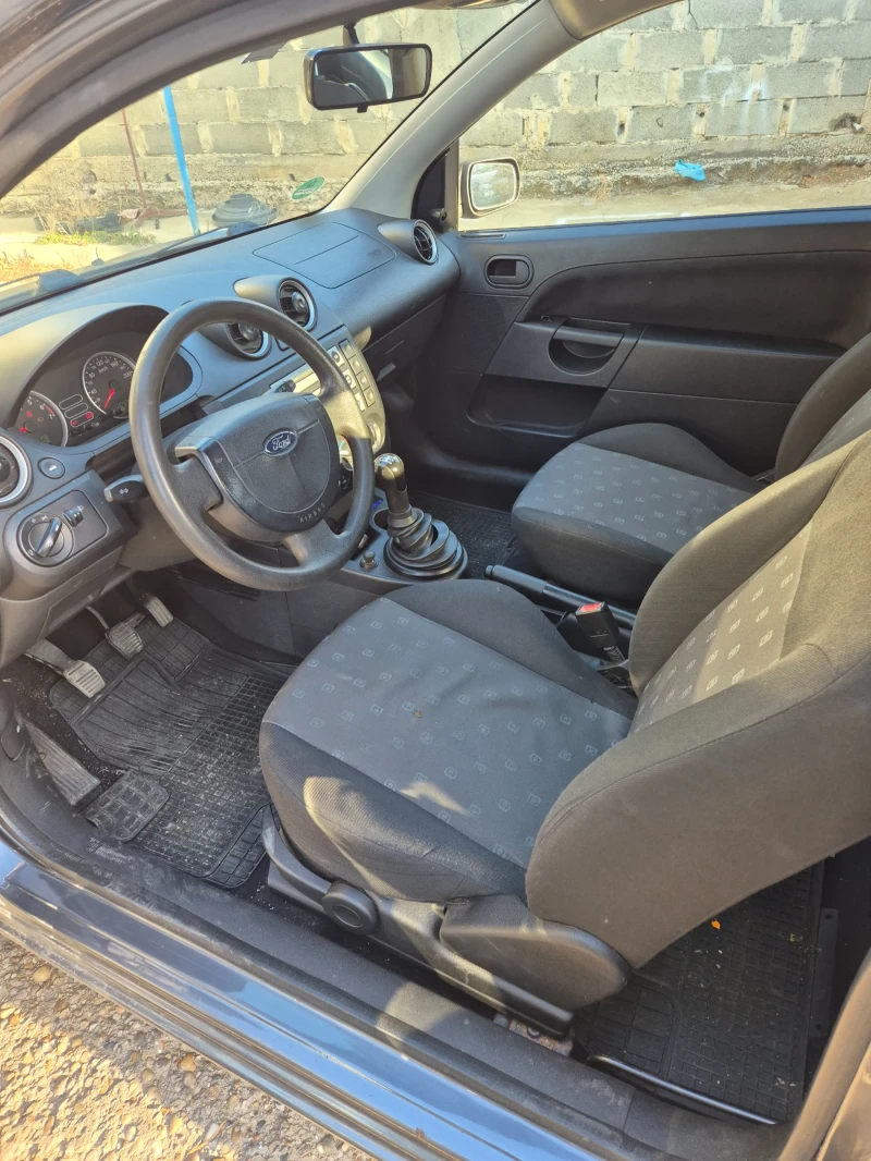 Ford Fiesta, снимка 6 - Автомобили и джипове - 48100752