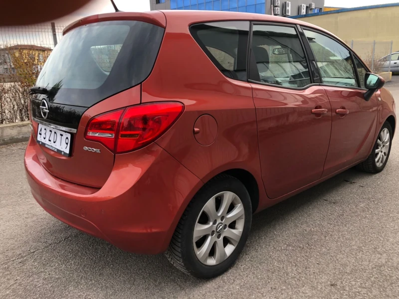 Opel Meriva Нави кожа газ климатроник , снимка 3 - Автомобили и джипове - 48642262