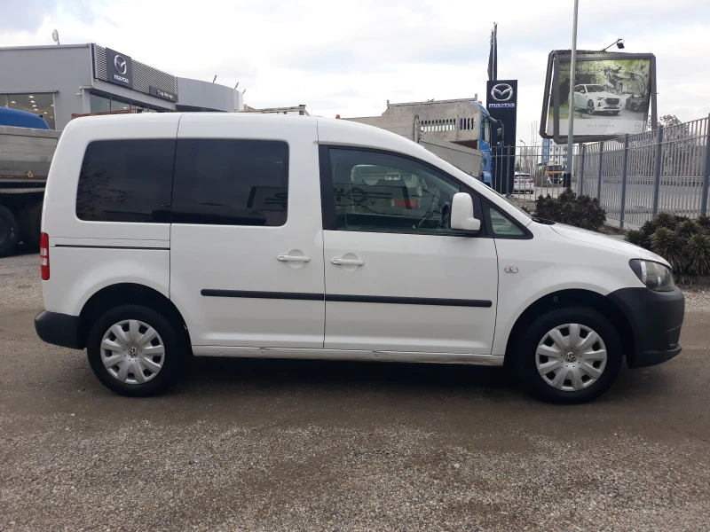 VW Caddy ПЪТНИЧЕСКИ, снимка 8 - Автомобили и джипове - 49002365