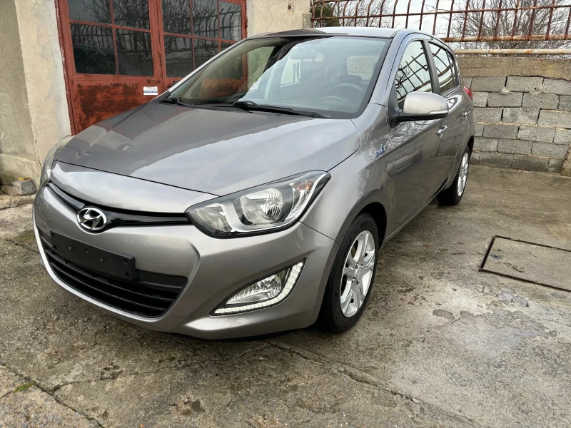 Hyundai I20 1.4i FACE SWISS, снимка 2 - Автомобили и джипове - 49471175