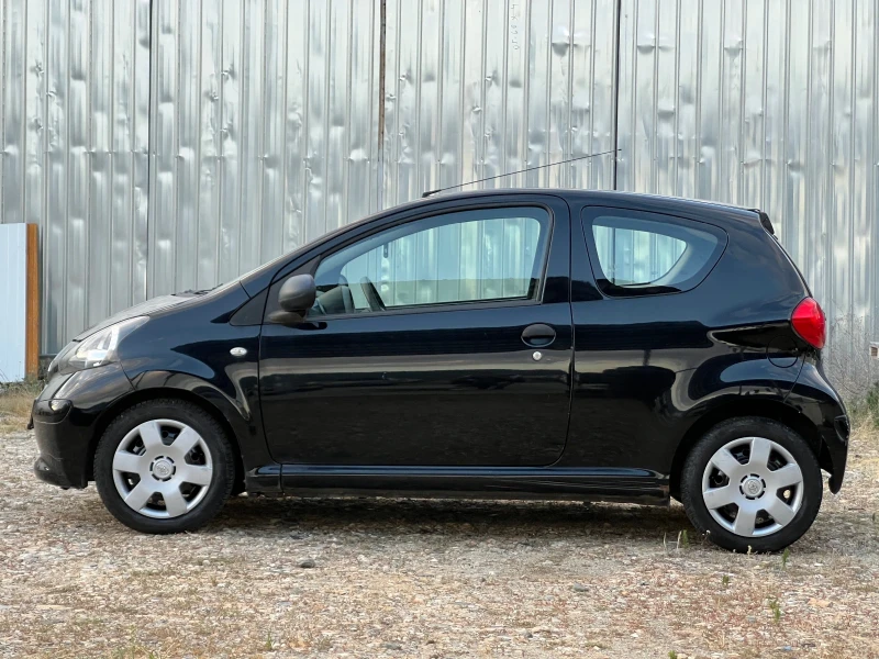 Toyota Aygo 1.0i- 68к.с. Нов внос от Италия, снимка 8 - Автомобили и джипове - 50990546
