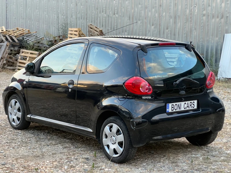 Toyota Aygo 1.0i- 68к.с. Нов внос от Италия, снимка 7 - Автомобили и джипове - 50990546