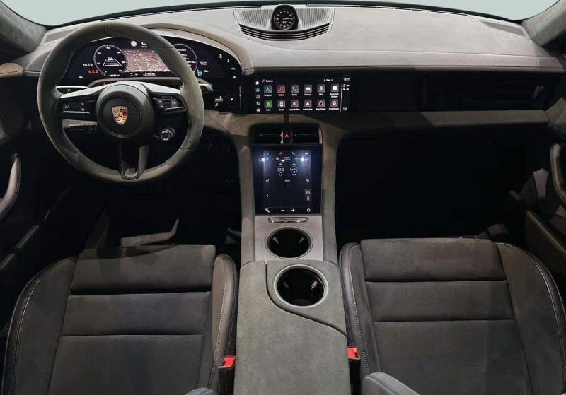 Porsche Taycan GTS, снимка 10 - Автомобили и джипове - 52709673