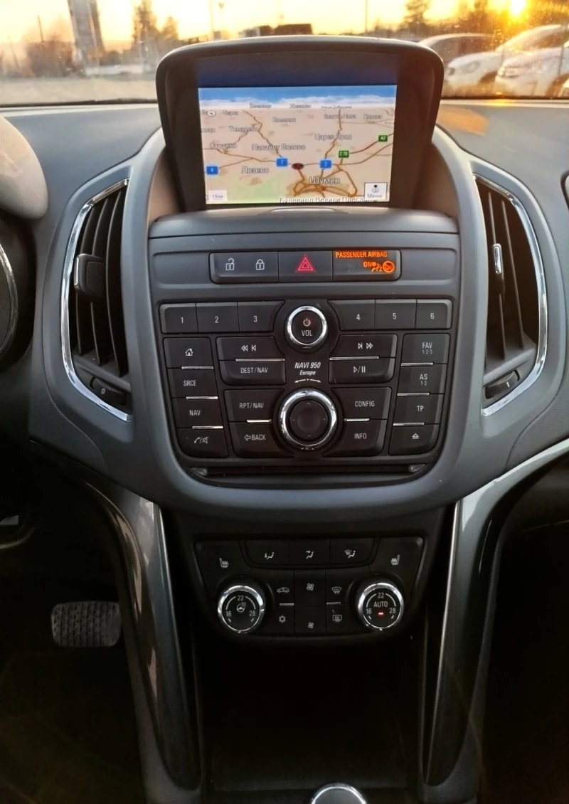 Opel Zafira Cosmo* FULL, снимка 11 - Автомобили и джипове - 52806353