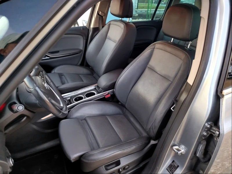 Opel Zafira Cosmo* FULL, снимка 8 - Автомобили и джипове - 52806353