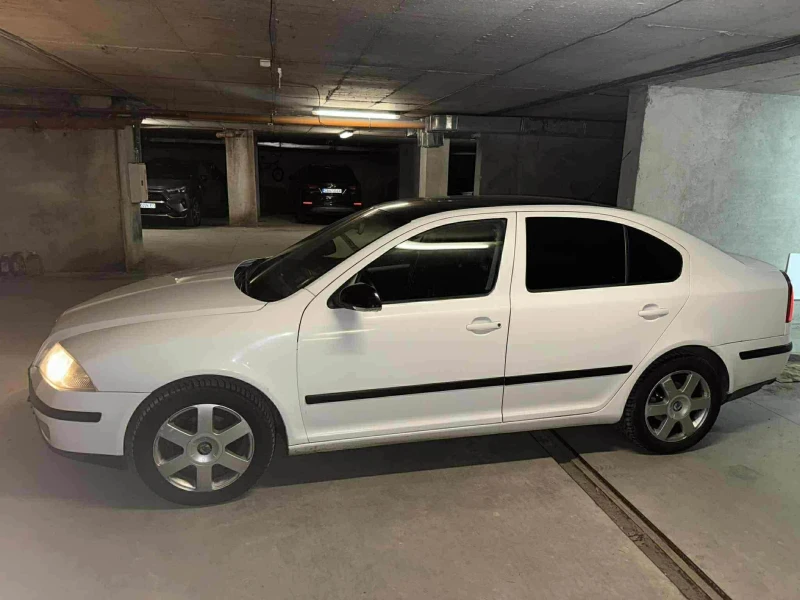Skoda Octavia, снимка 9 - Автомобили и джипове - 52907538