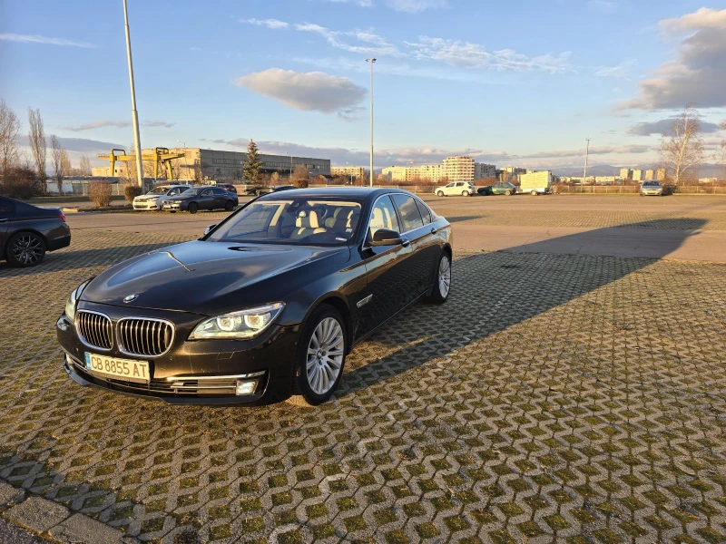BMW 740 Individual, снимка 9 - Автомобили и джипове - 52950480