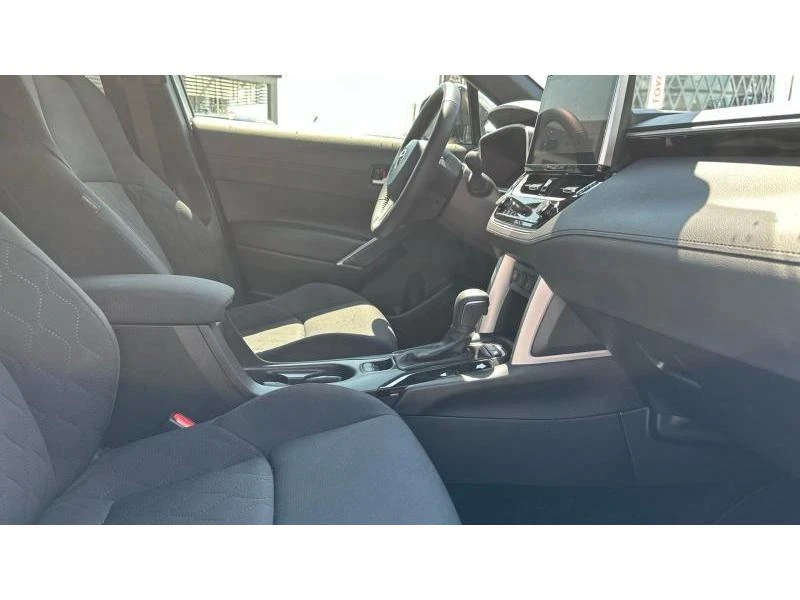 Toyota Corolla Cross  2.0 HSD STYLE - изображение 6