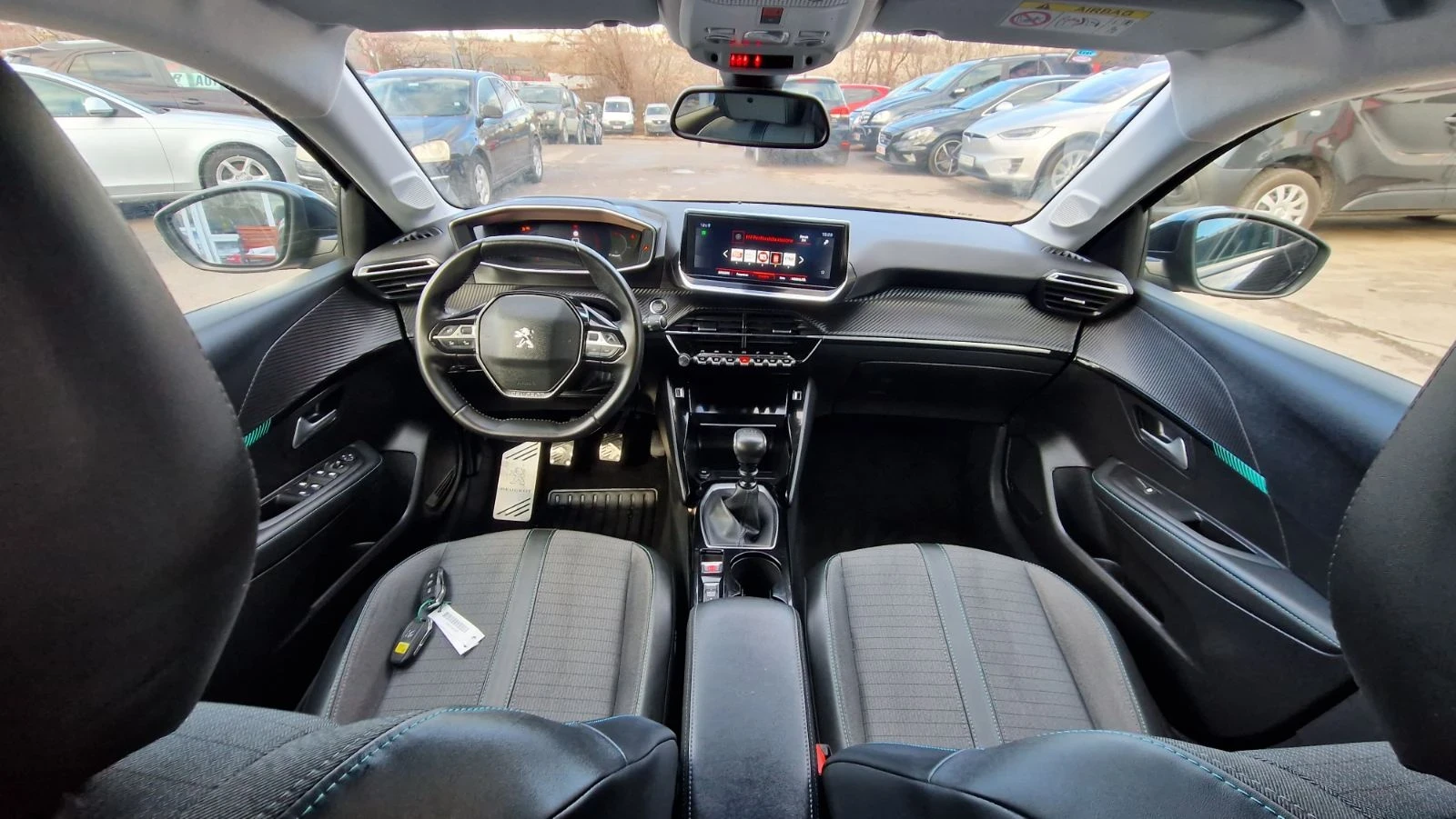 Peugeot 208 1.2I/30X K.M/СЕРВИЗНА ИСТОРИЯ  | Mobile.bg — изображение 14