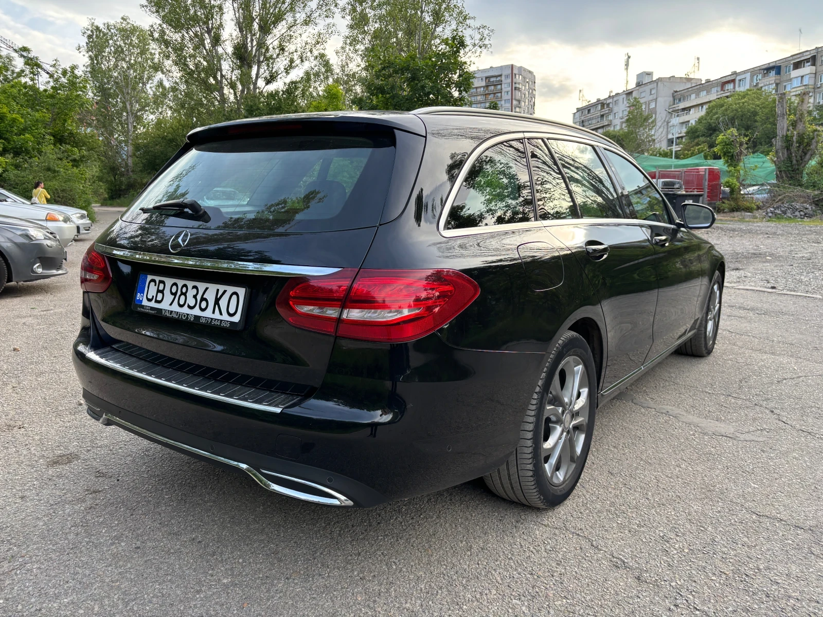 Mercedes-Benz C 220 2.2d 4-Matic Avangarde - изображение 5