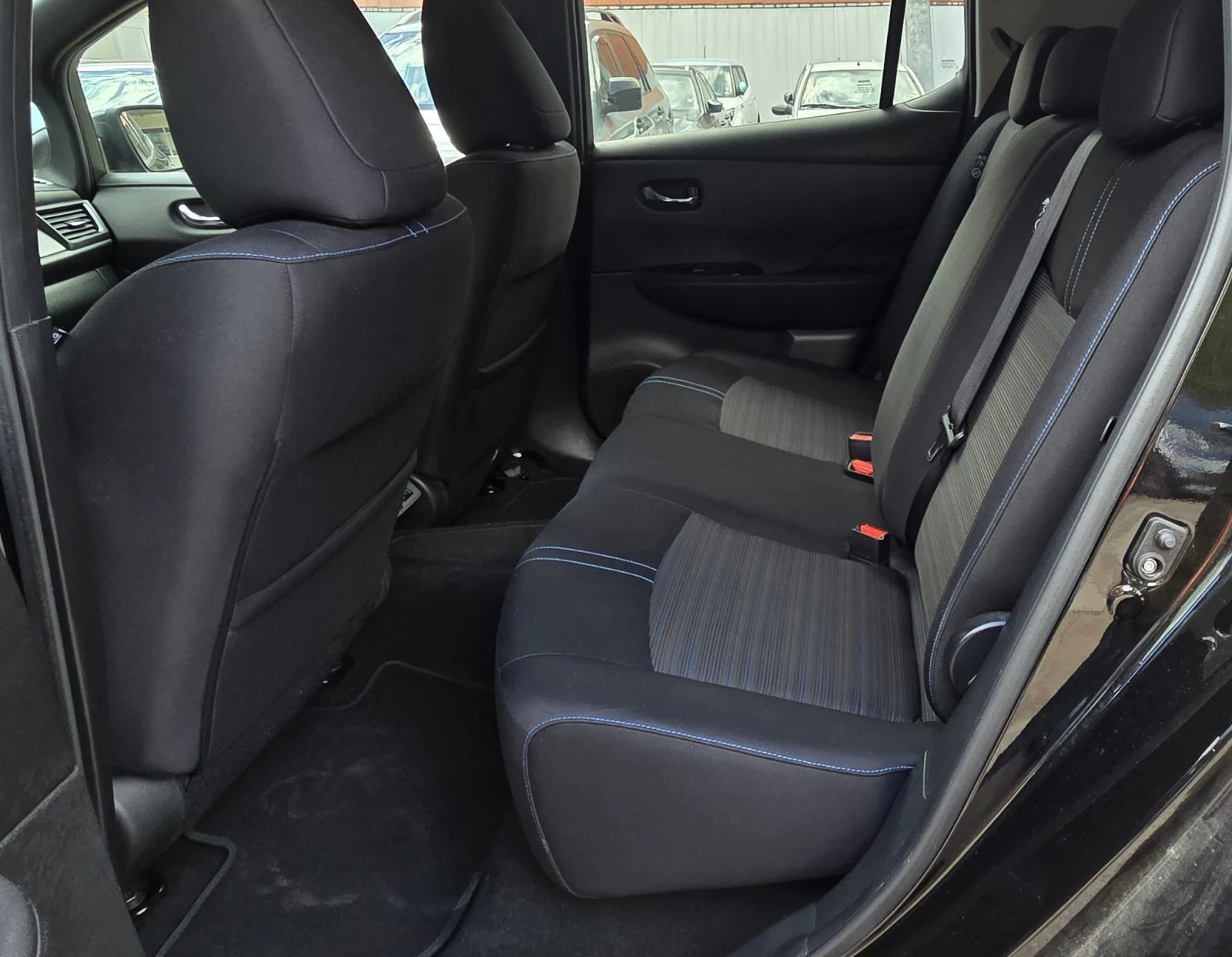 Nissan Leaf  62KWh/Full LED/360^ - изображение 10