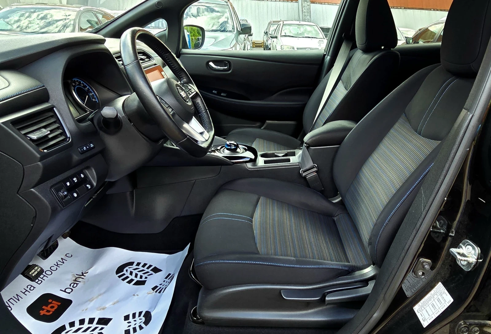 Nissan Leaf  62KWh/Full LED/360^ - изображение 9