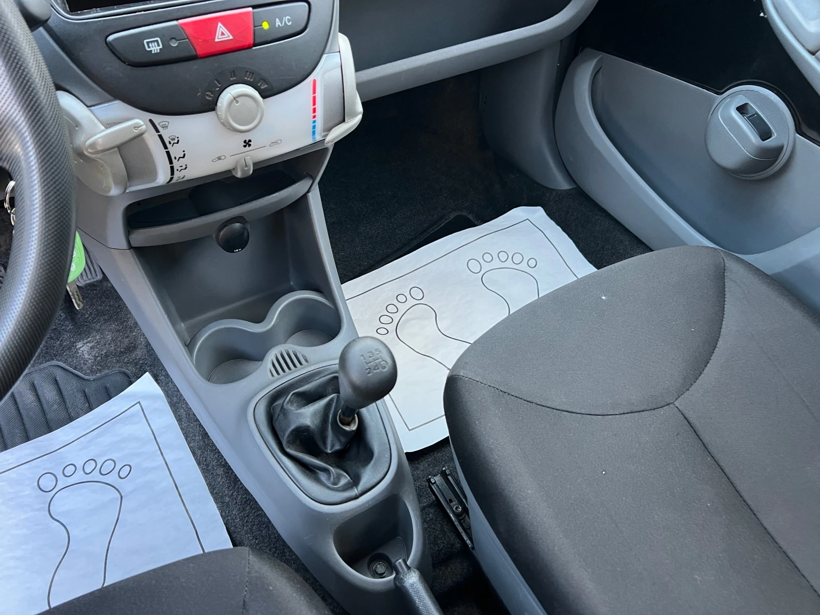 Toyota Aygo 1.0i- 68..     | Mobile.bg   14