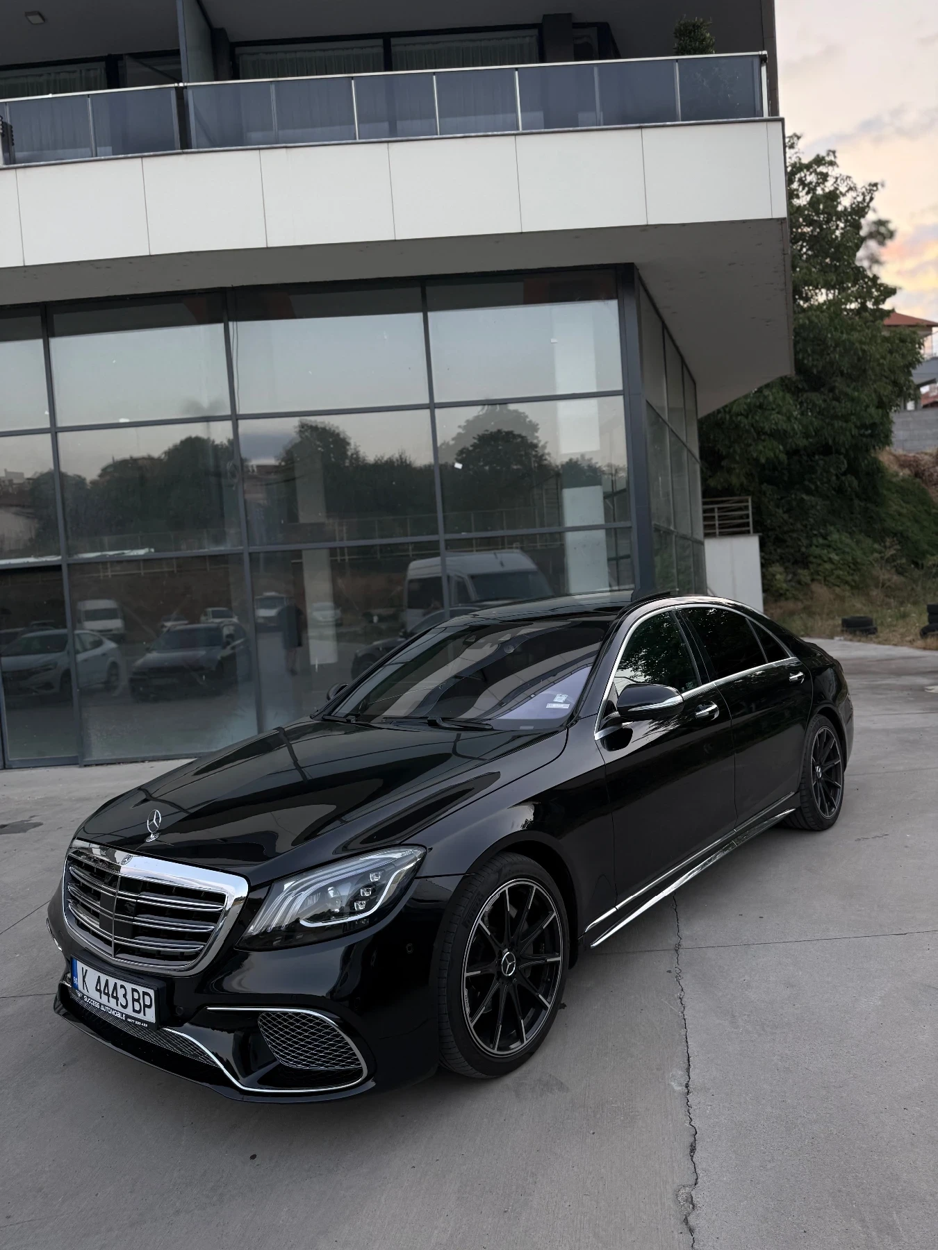 Mercedes-Benz S 350 d* LONG* 4MATIC* FACE* AMG* 3xTV* 360CAM* FULLMAX* - изображение 3