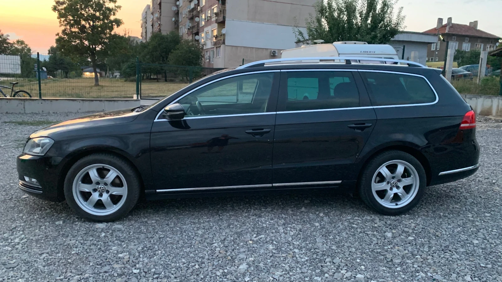 VW Passat 2.0TDI* 140HP* HIGHLINE* LED - изображение 7