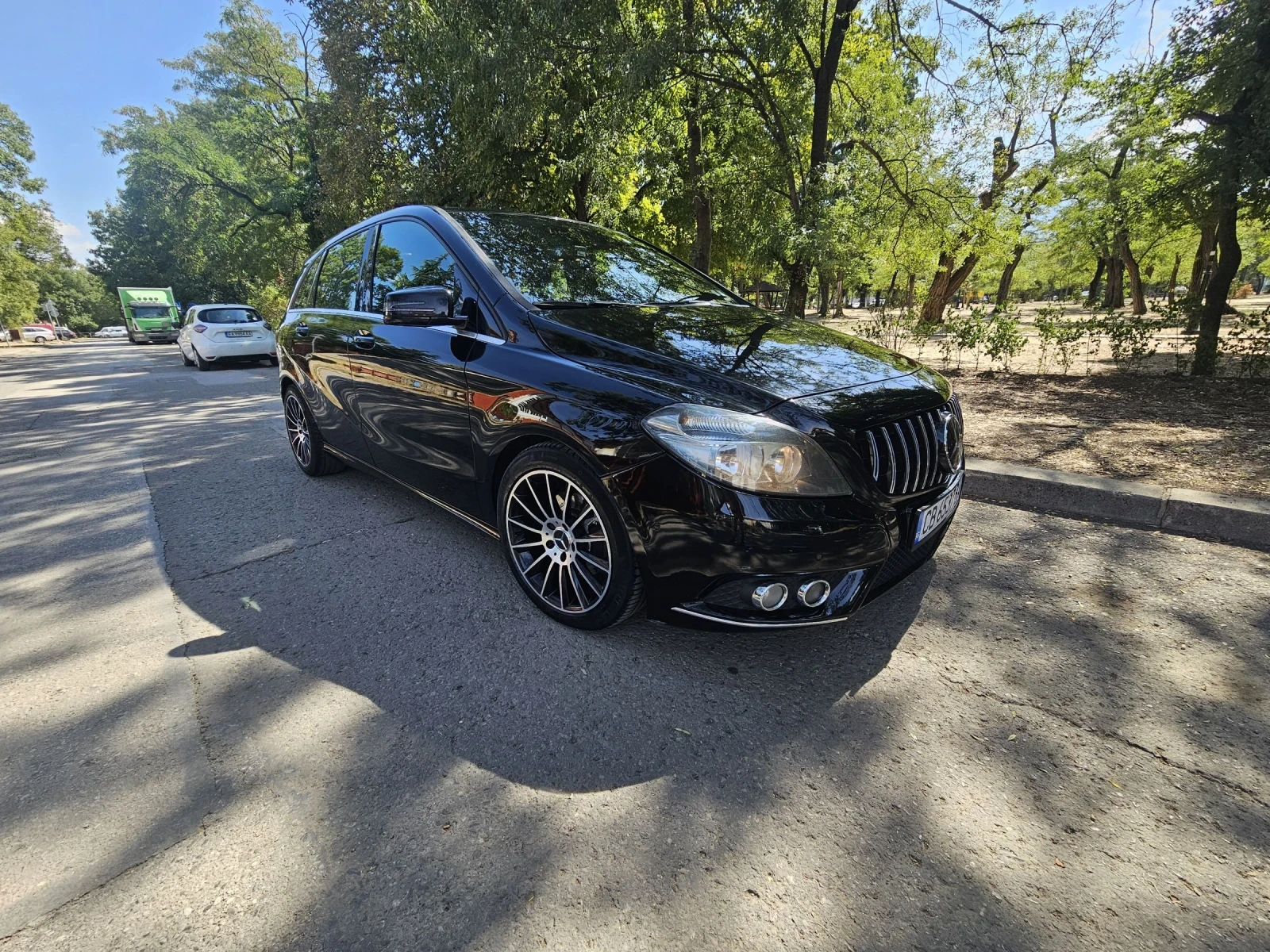 Mercedes-Benz B 180 Sport    | Mobile.bg   1