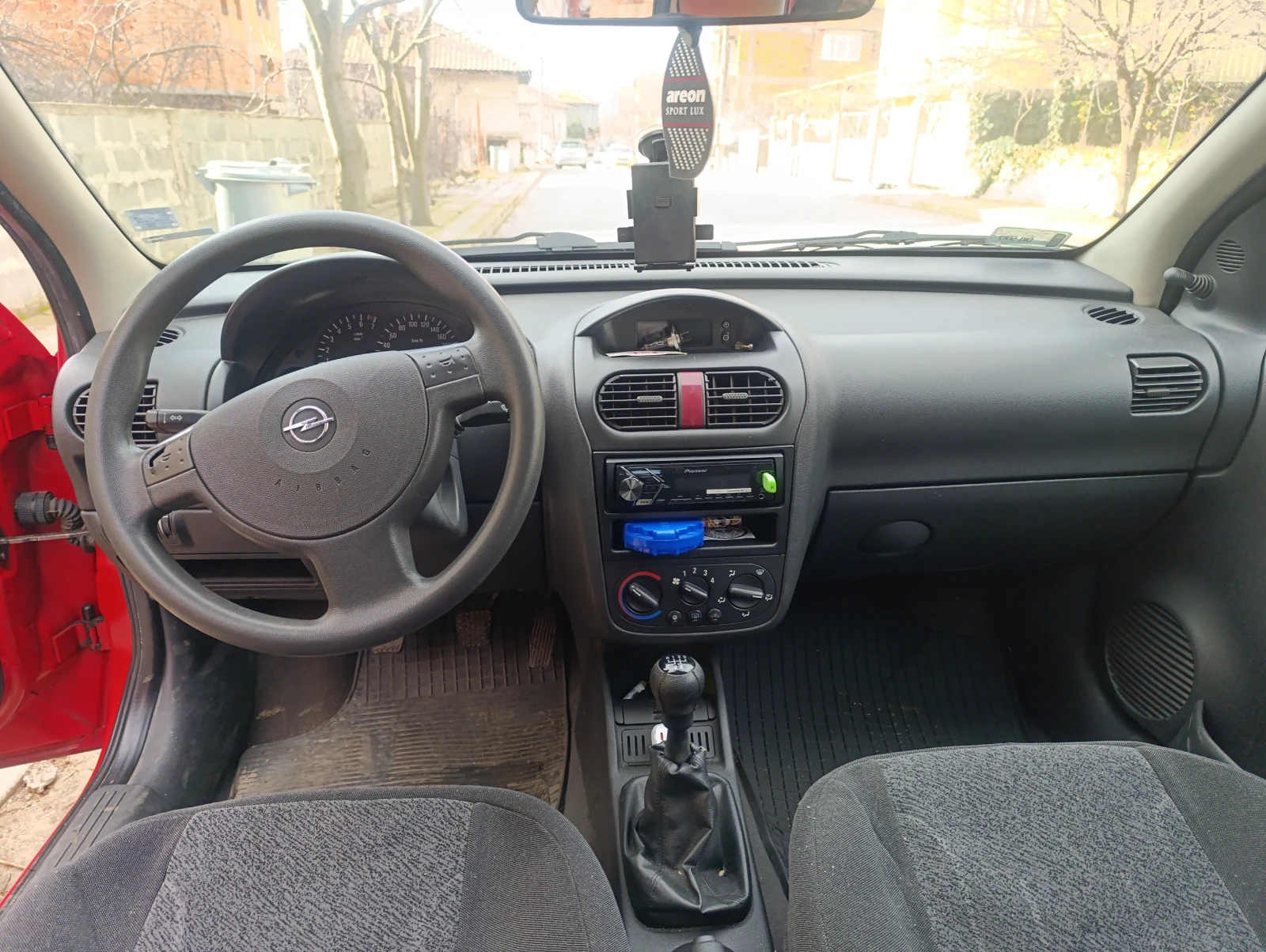 Opel Corsa  - изображение 9