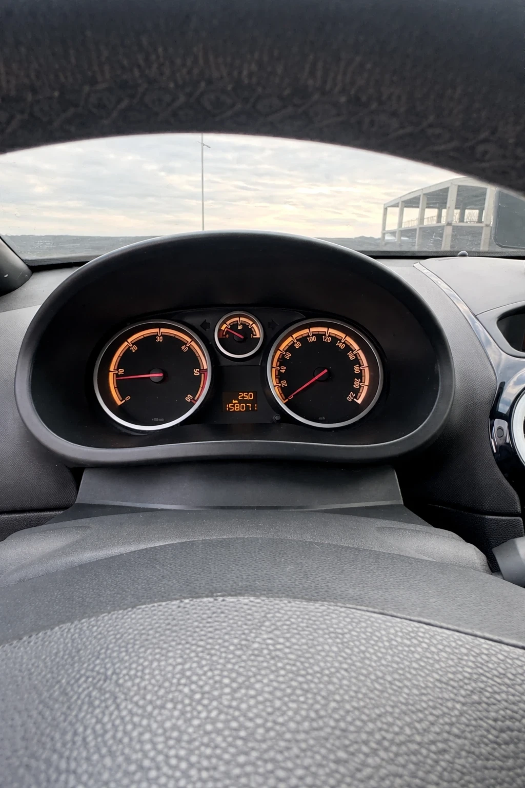 Opel Corsa  - изображение 10