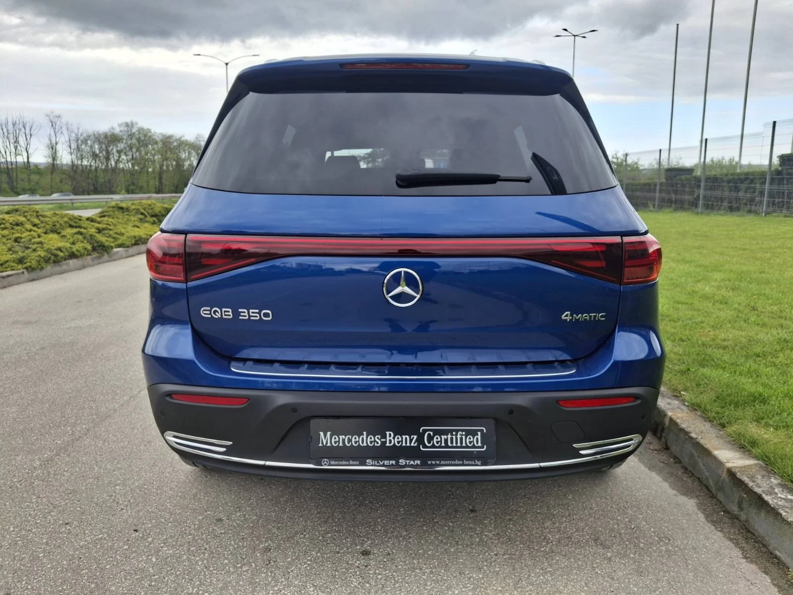 Mercedes-Benz EQB 350 4MATIC  6+ 1, снимка 7 - Автомобили и джипове - 53315161