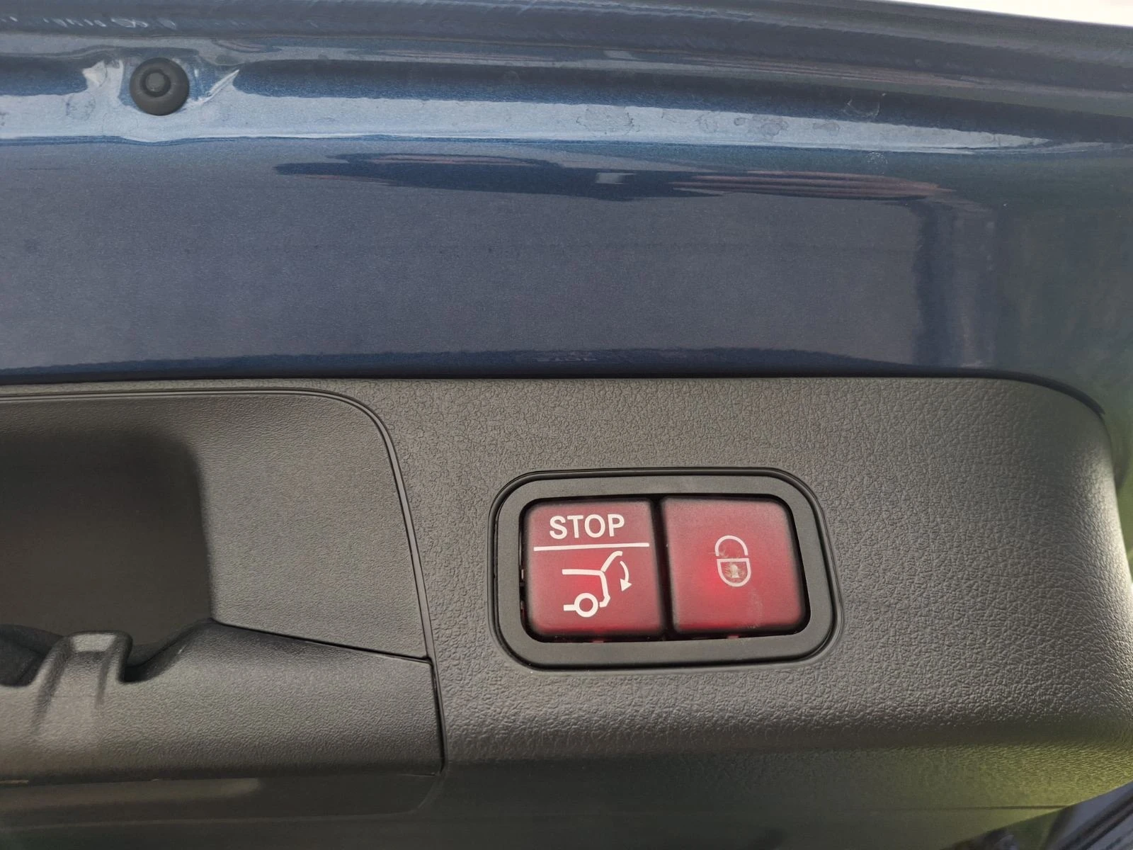 Mercedes-Benz EQB 350 4MATIC  6+ 1, снимка 10 - Автомобили и джипове - 53315161
