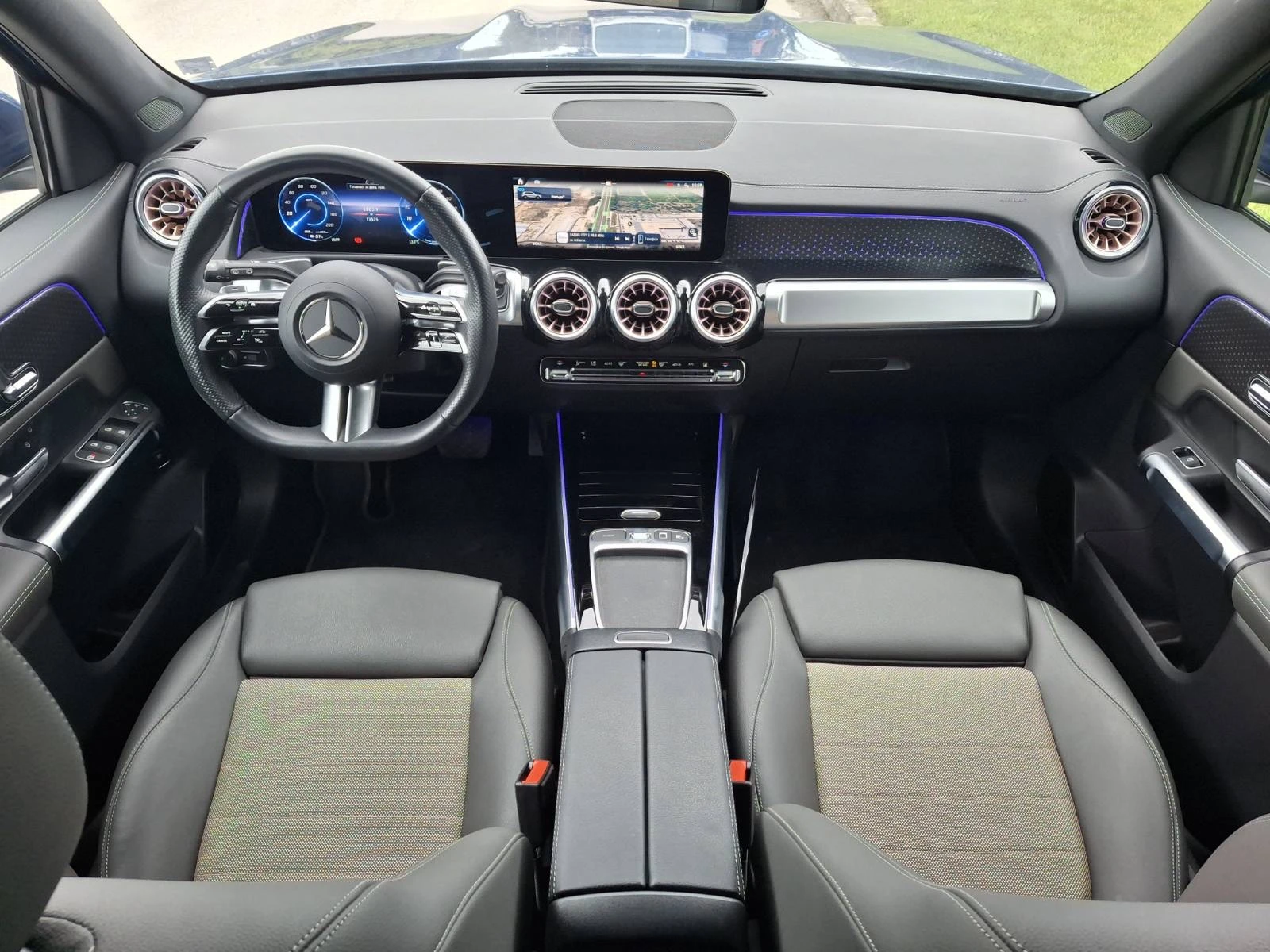 Mercedes-Benz EQB 350 4MATIC  6+ 1, снимка 13 - Автомобили и джипове - 53315161
