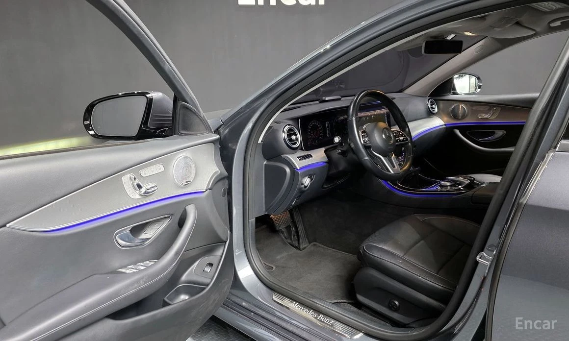 Mercedes-Benz E 300  - изображение 10