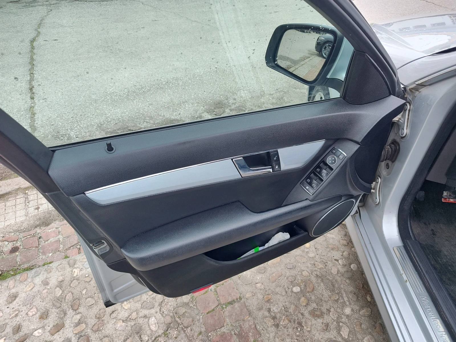 Mercedes-Benz C 220  - изображение 8